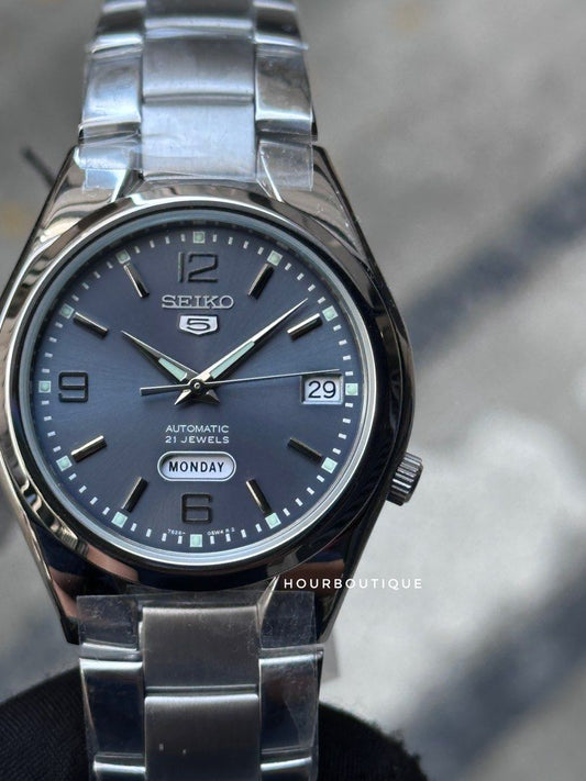 Brand New Seiko 5 Blue Dial Automatic Watch SNK621K1