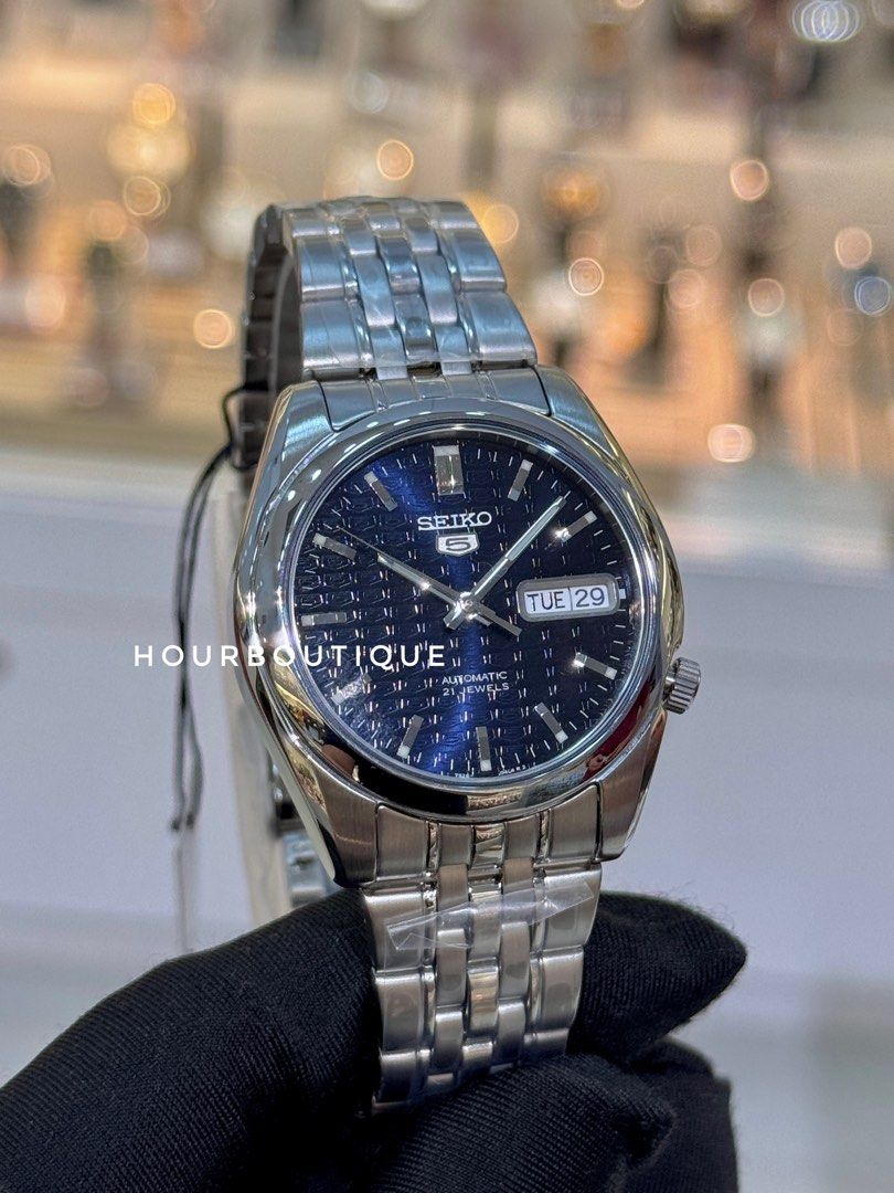 Brand New Seiko 5 Blue Motif Dial 37mm Automatic Watch SNK357K1