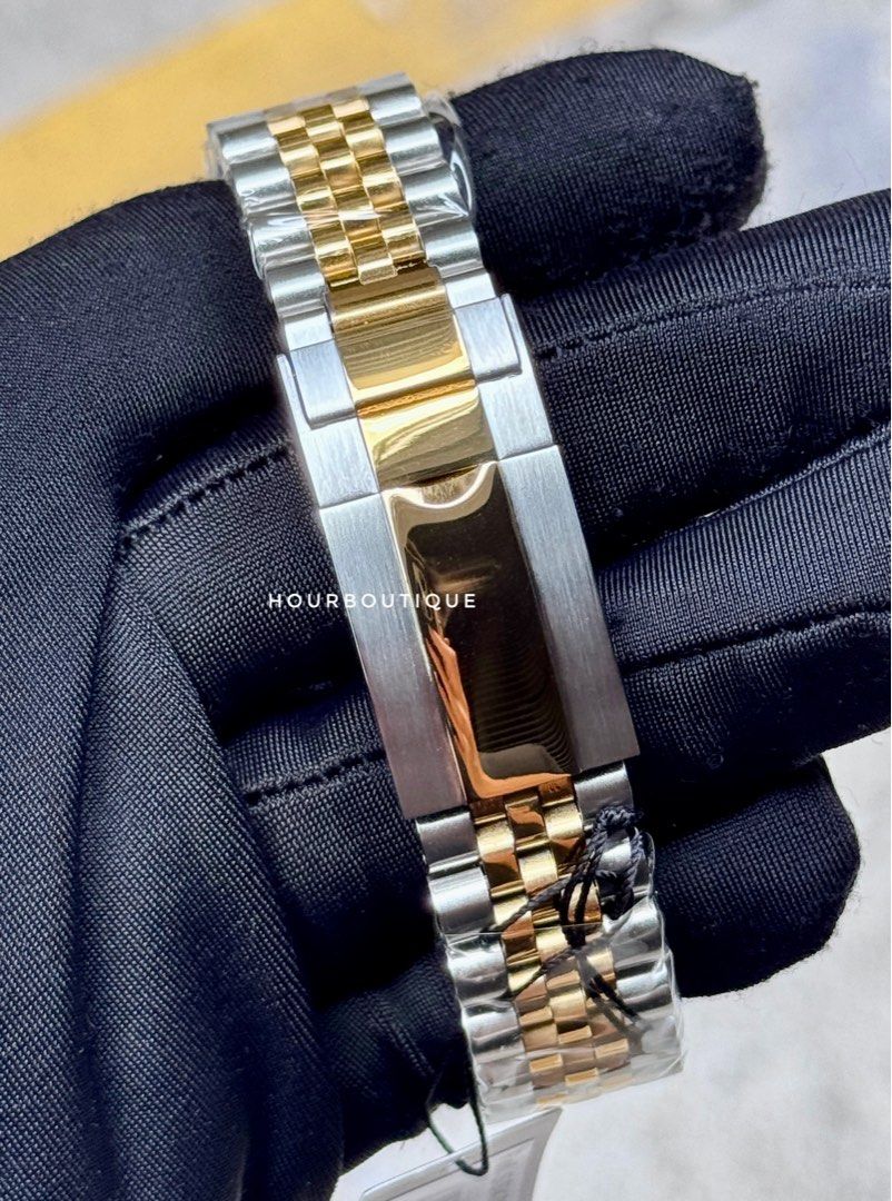 Brand New Seiko 5 GMT Two Tone Automatic Watch with after market bracelet SSK036K1