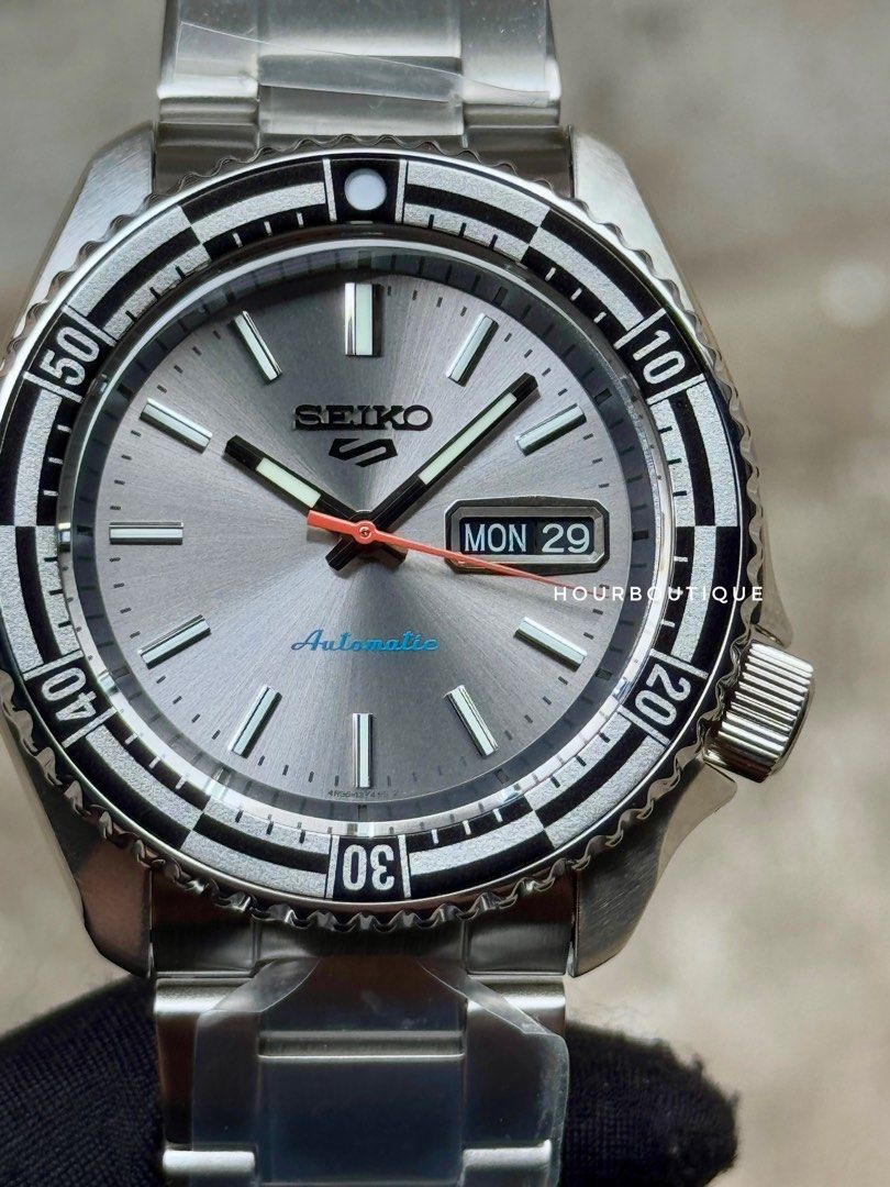 Brand New Seiko 5 Retro Re-Issue Automatic Silver Dial Watch SRPK09K1