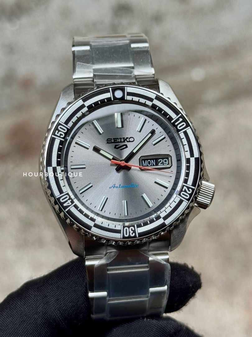 Brand New Seiko 5 Retro Re-Issue Automatic Silver Dial Watch SRPK09K1