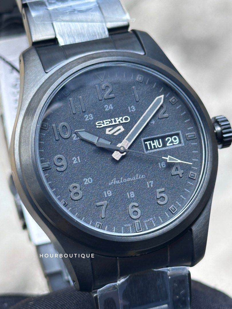 Brand New Seiko 5 Stealth Black metal Bracelet Automatic Watch SRPJ09J1