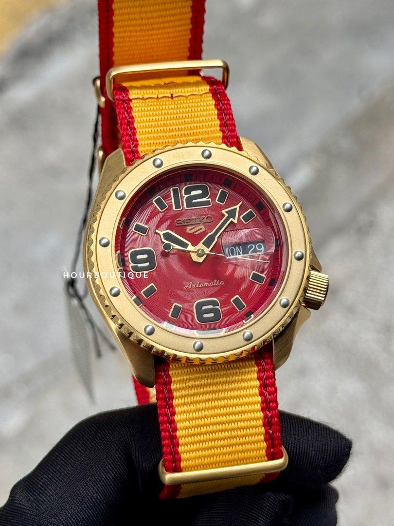 Brand New Seiko 5 Street Fighter Zangief Edition Automatic Watch SRPF24K1