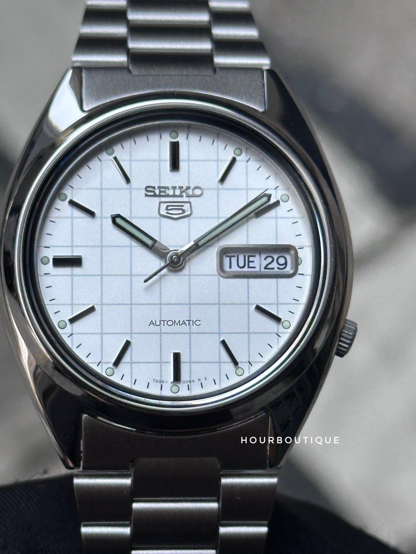 Brand New Seiko 5 White Checkered Dial 37mm Automatic Watch SNXF05K1