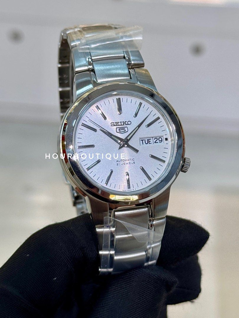 Brand New Seiko 5 White Dial 37mm Automatic Watch SNKA01K1