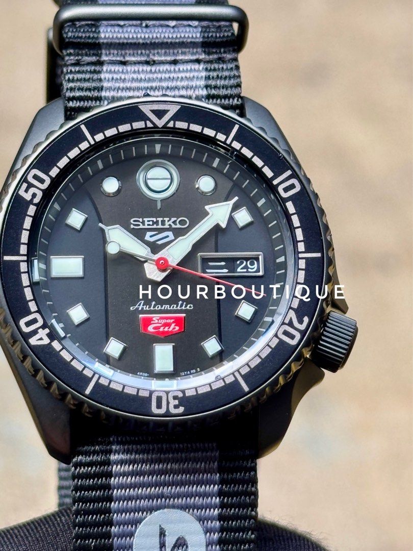 Brand New Seiko 5 x Honda Super Cub , Automatic Watch SRPJ75K1