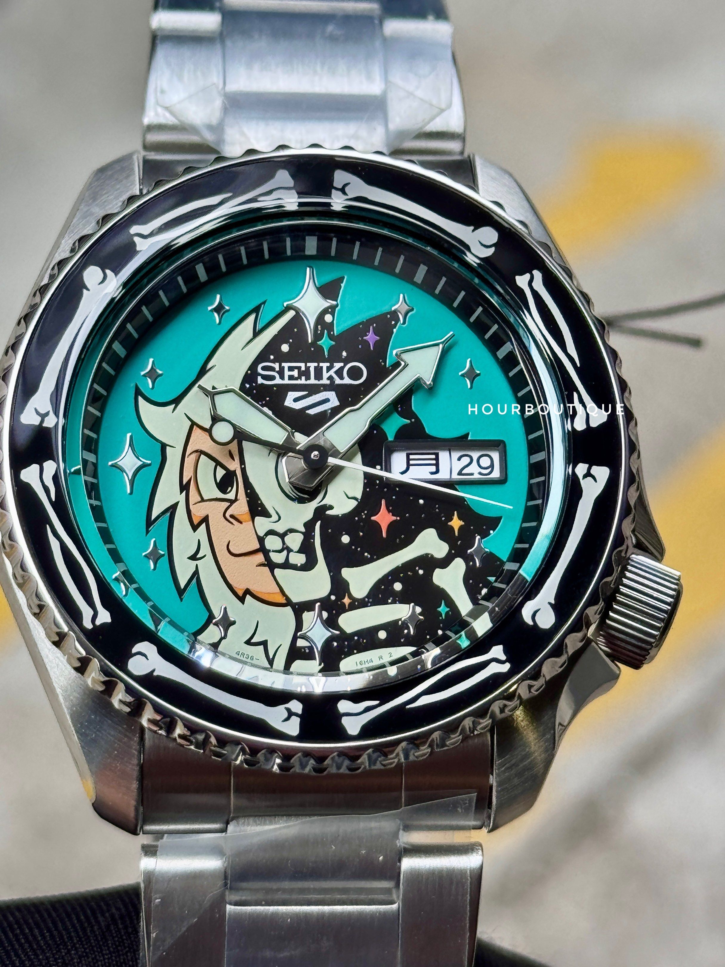 Hour Boutique (S) Pte Ltd – HOUR BOUTIQUE SINGAPORE