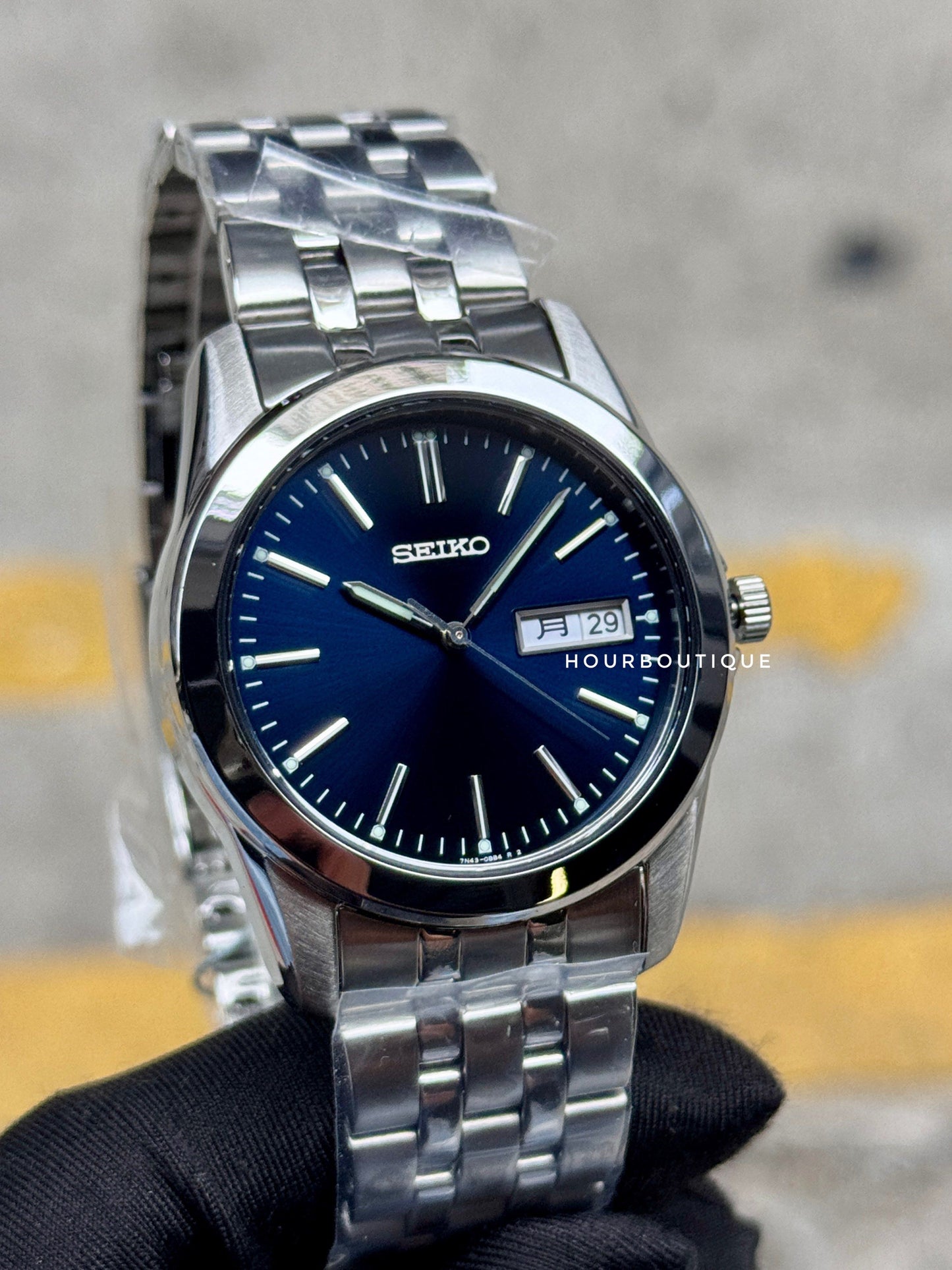Brand New Seiko Japan Exclusive Blue Dial 38mm Quartz Watch SCXC011