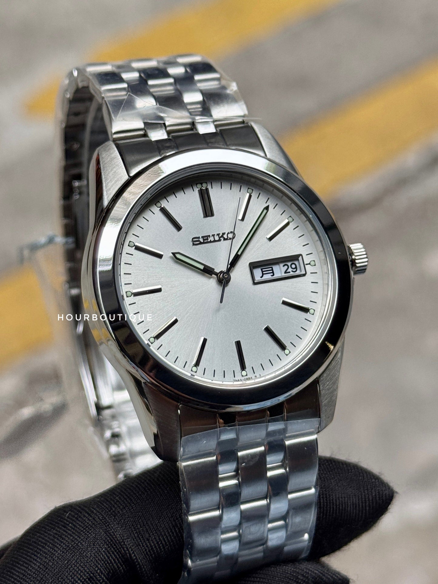 Brand New Seiko Japan Exclusive Silver Dial 38mm Quartz Watch SCXC007