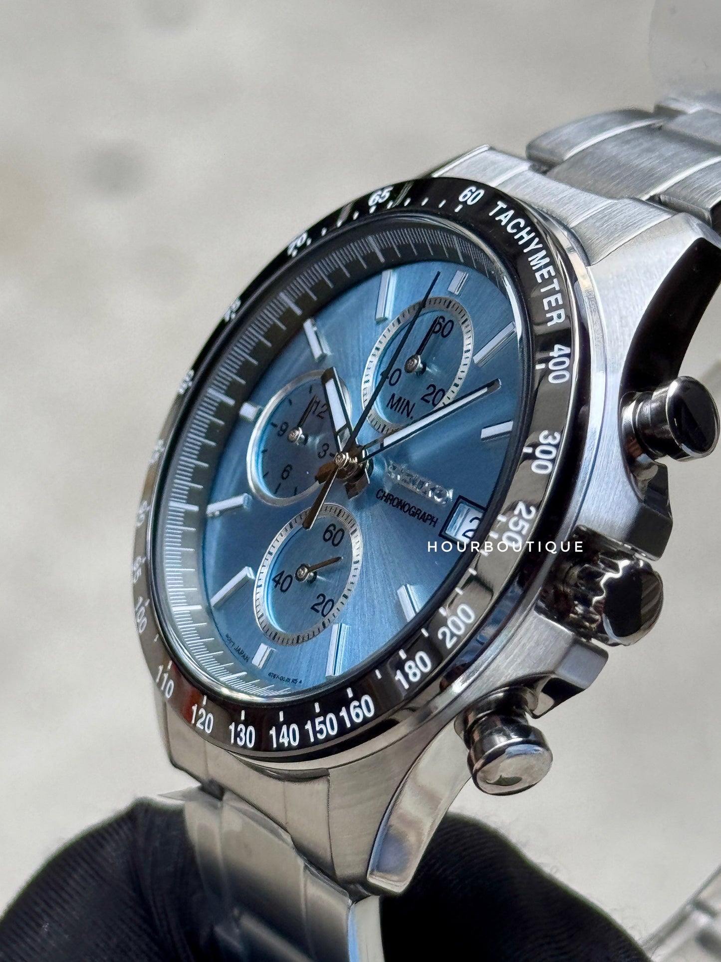 Brand New Seiko Japan Exclusive Ice Blue Dial Quartz Chronograph Watch SBTR029