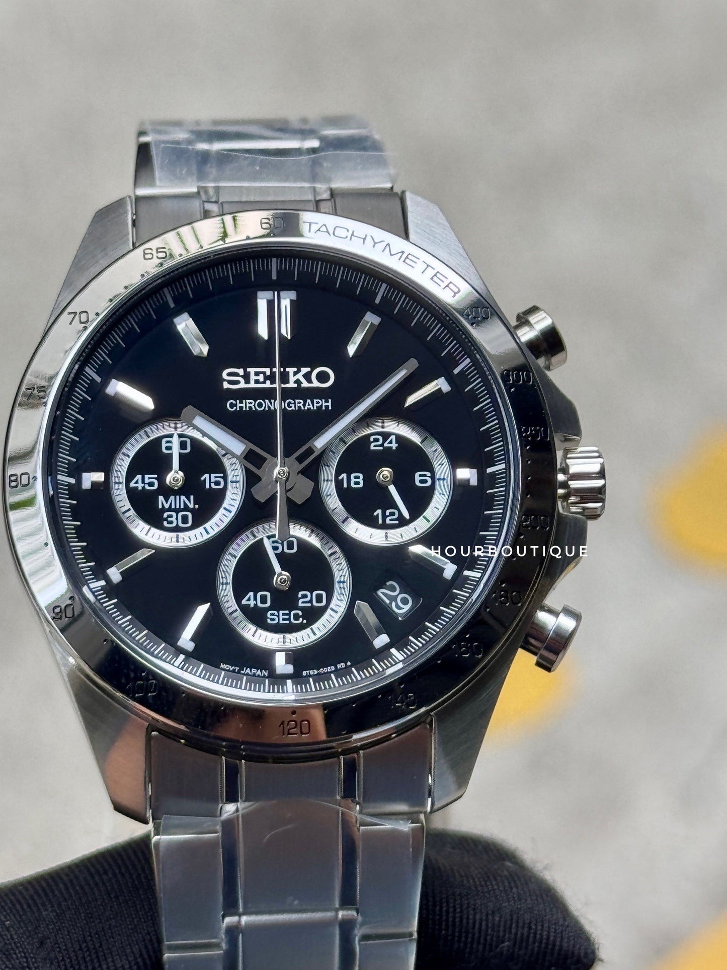 Brand New Seiko Japan Exclusive Black Dial Quartz Chronograph Watch SBTR013