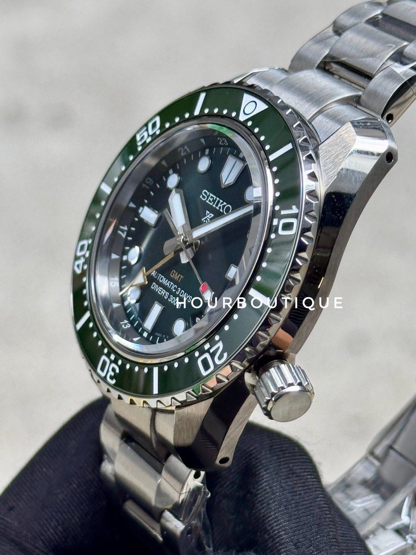 Brand New Seiko Prospex MarineMaster 300 GMT Green Dial Automatic Divers Watch HBC001J1
