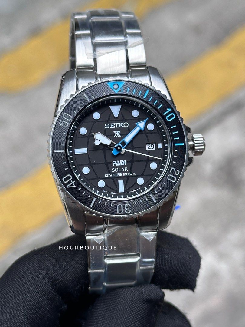 Brand New Seiko Prospex Solar Powered 38mm Quartz Divers Watch SNE575P1