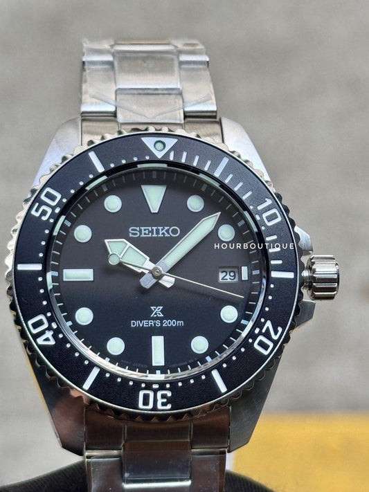 Brand New Seiko Prospex Solar Divers Black Dial Watch SNE597P1