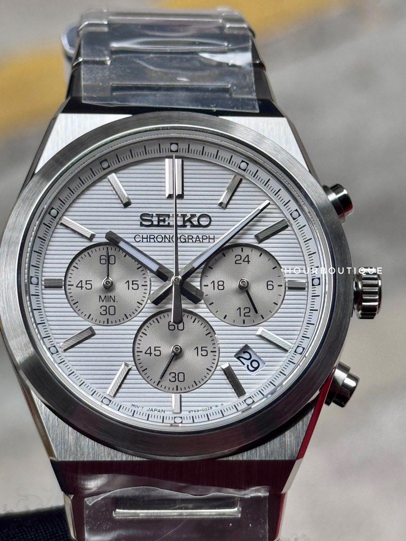 Brand New Seiko Quartz Chronograph White Dial Watch SSB451P1