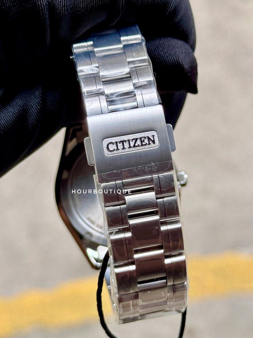 Brand New The Citizen Black Meteorite Dial Eco-Drive Super Titanium 38mmk Watch AQ4100-57E