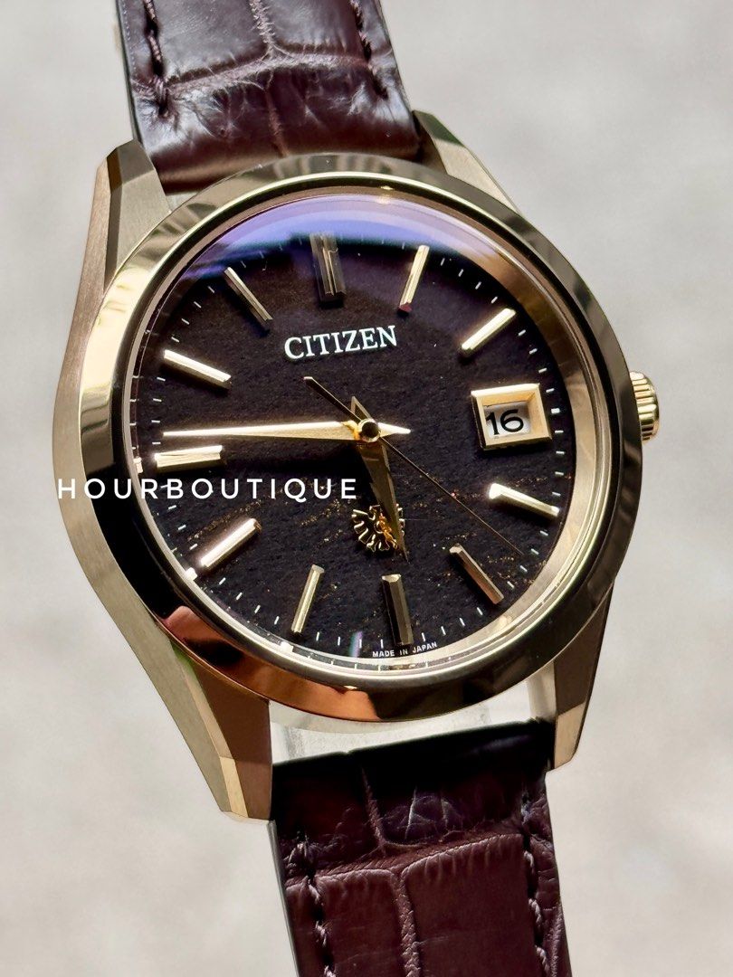 Brand New The Citizen Washi Paper Gold Leaf Dial Eco-Drive Perpetual Calendar Watch AQ4103-16E