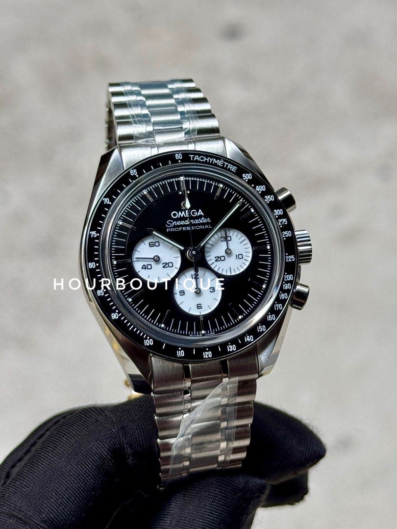 Omega SpeedMaster Reverse Panda Ceramic Bezel MoonWatch 310.30.42.50.01.004
