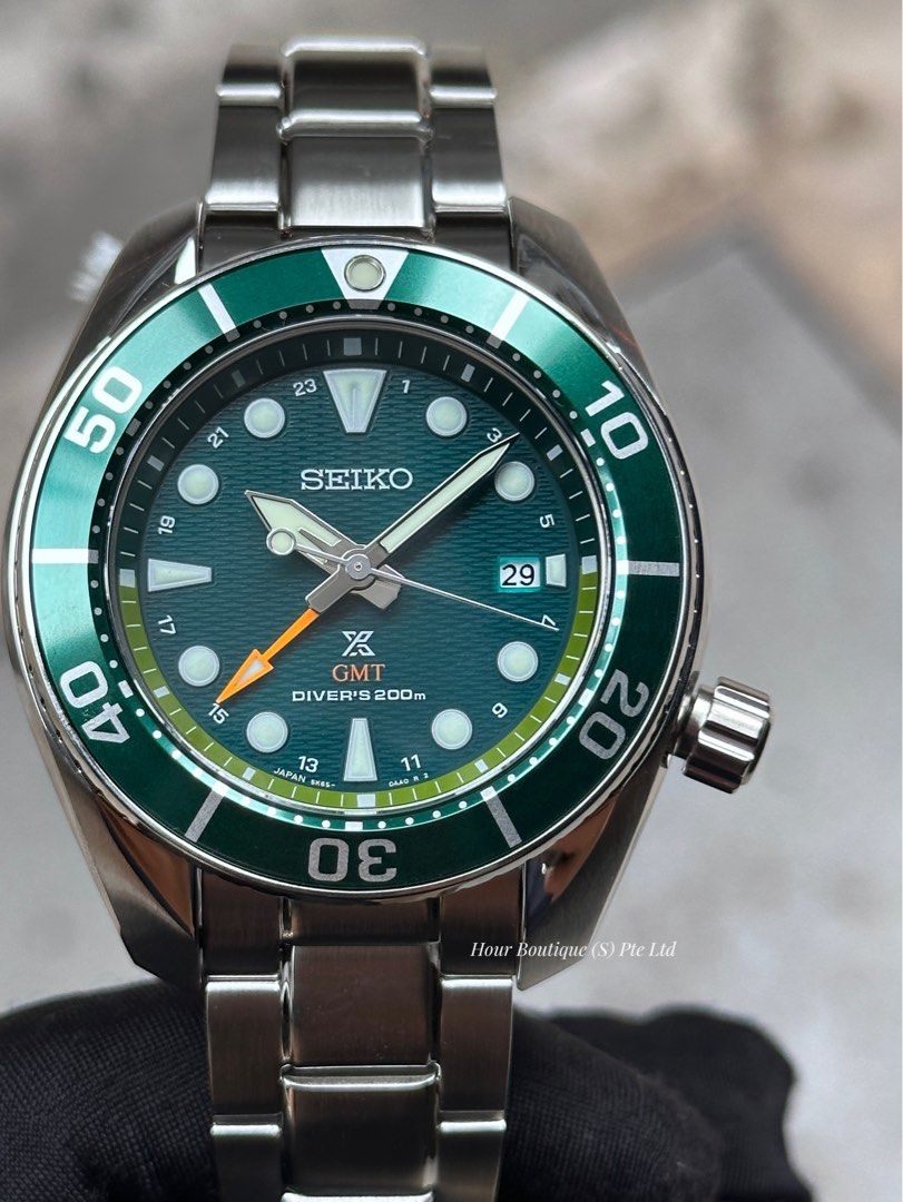 Brand New Seiko Prospex Green Solar Sumo GMT SBPK001 SFK003J1